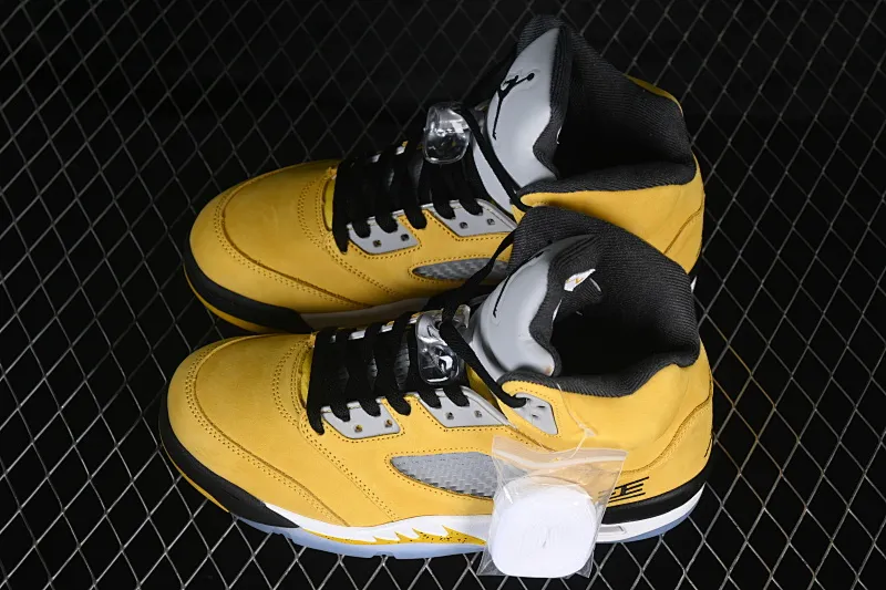 All categories Air Jordan Jordan series basketball shoes Air Jordan 5 TG version Air Jordan 5 Retro "Tokyo" AJ5 Joe 5 Tokyo limited first-layer basketball shoes IO3372-700